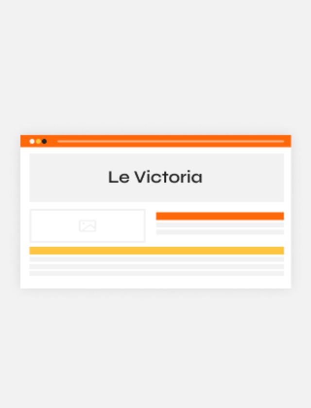 Équipe collaborative autour d’un ordinateur